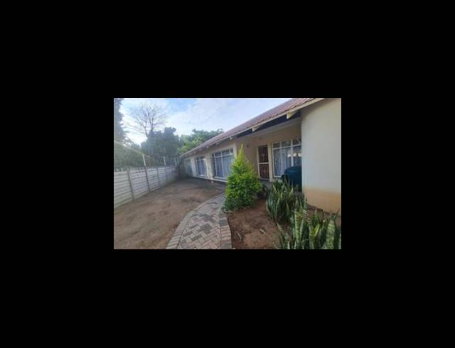 3 BEDROOM HOUSE FOR SALE IN BO-DORP